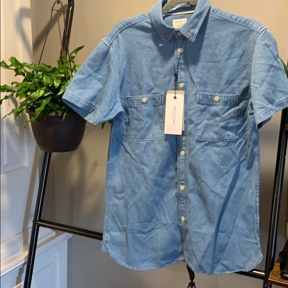 Men’s Denim Short Sleeve Button up